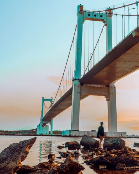 hình ảnh thành phố Đà Nẵng với địa điểm cầu thuận phước