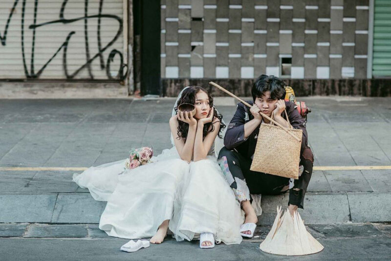 Ảnh ăn xin hài hước đám cưới