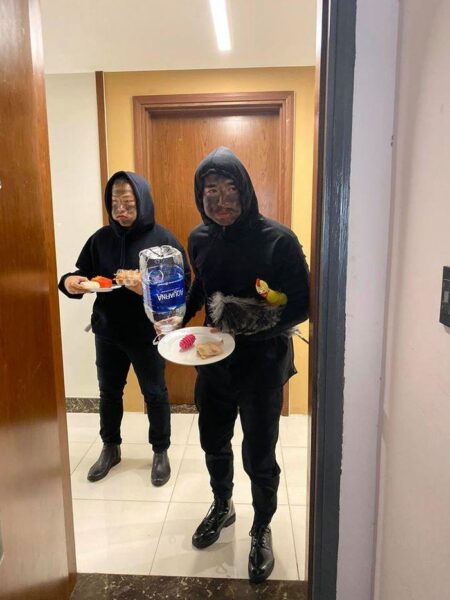 Ảnh ăn xin hài hước mặt đen