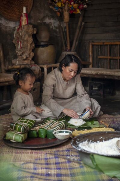 Hình ảnh Bánh chưng ngày Tết thể hiện nét đẹp văn hóa Việt Nam