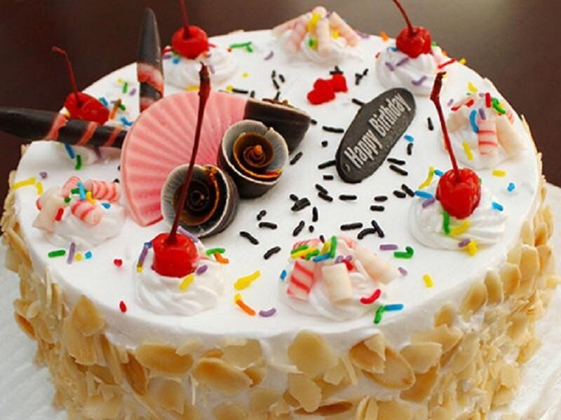ảnh bánh sinh nhật đẹp lạ