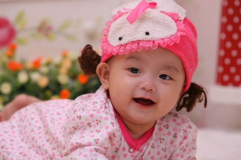 ảnh em bé dễ thương nhất việt nam