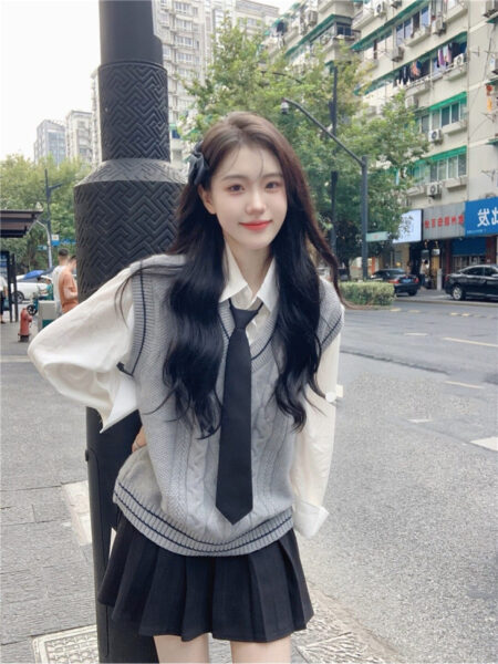 Ảnh gái xinh mặc váy xếp ly ngắn Hàn Quốc xinh xắn nhất