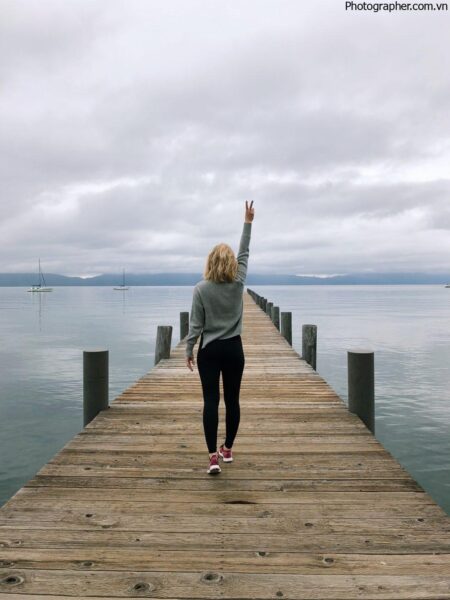 ảnh tạm biệt bày tỏ sự tiếc nuối