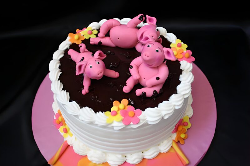 bánh sinh nhật dễ thương hình con heo