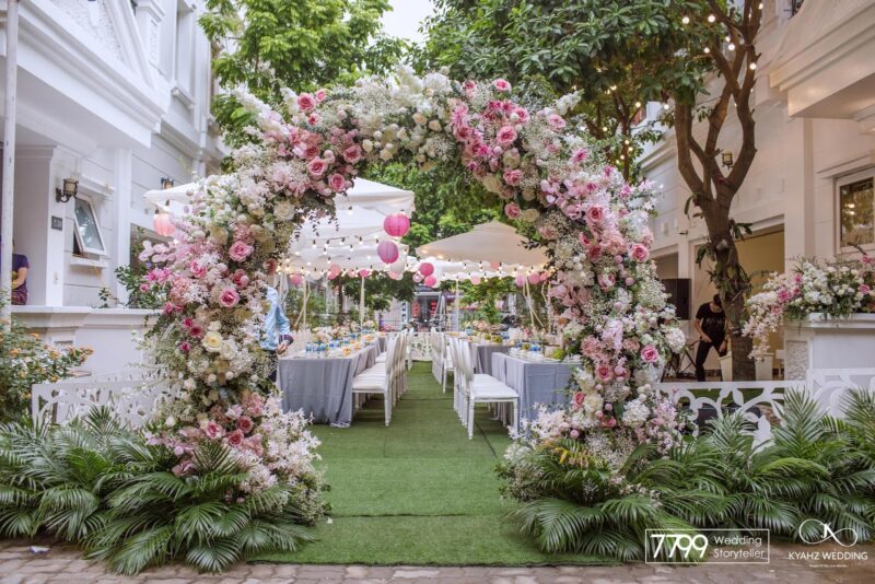 Cổng hoa cưới hình tròn