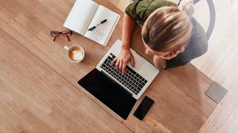 Hình ảnh ôn thi qua mạng tại nhà