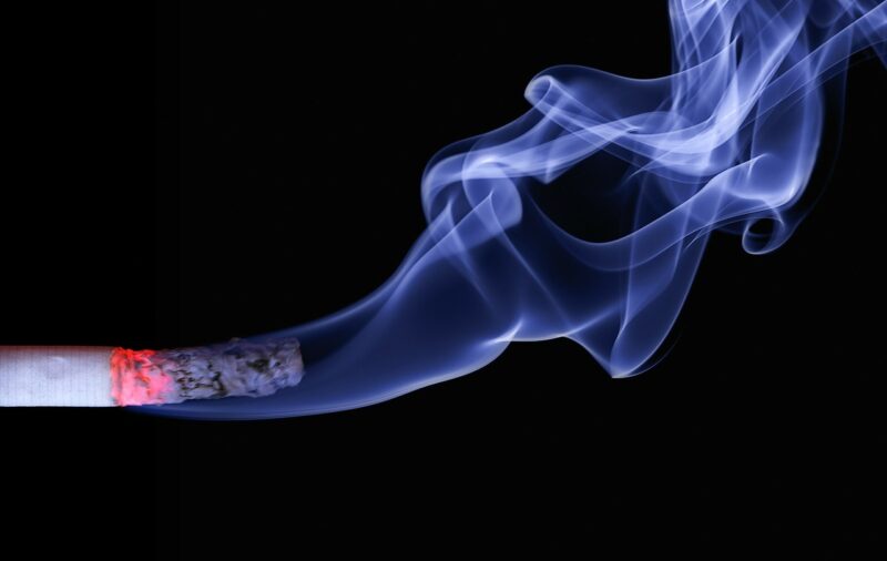 Hình ảnh thuốc lá khói xanh