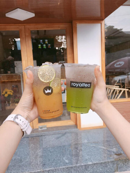 hình ảnh trà sữa tự chụp của royal tea