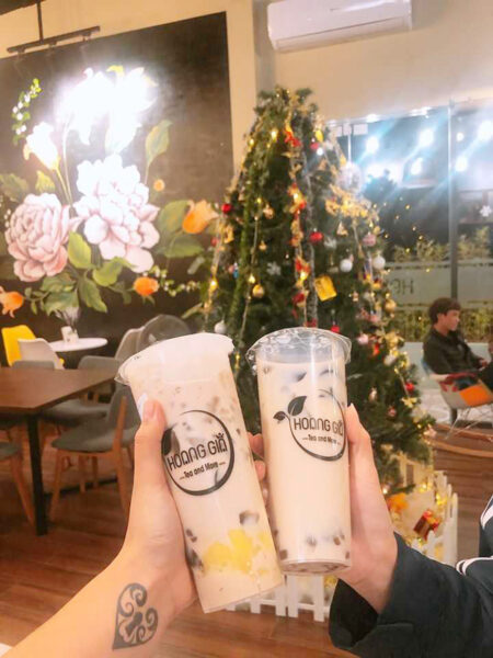 hình ảnh trà sữa tự chụp Hoàng Gia