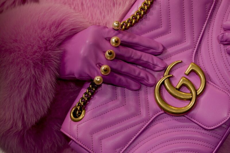 Hình ảnh túi xách Gucci màu hồng