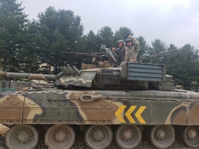 Hình ảnh xe tăng T-80U