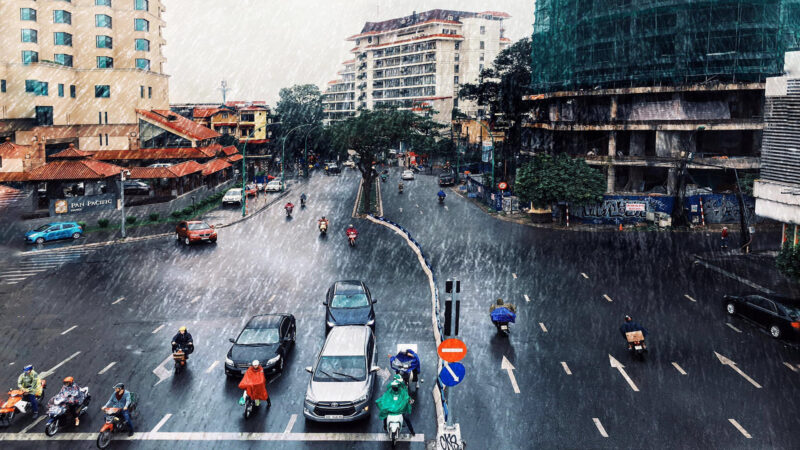 hình nền Hà Nội trong 1 cơn mưa