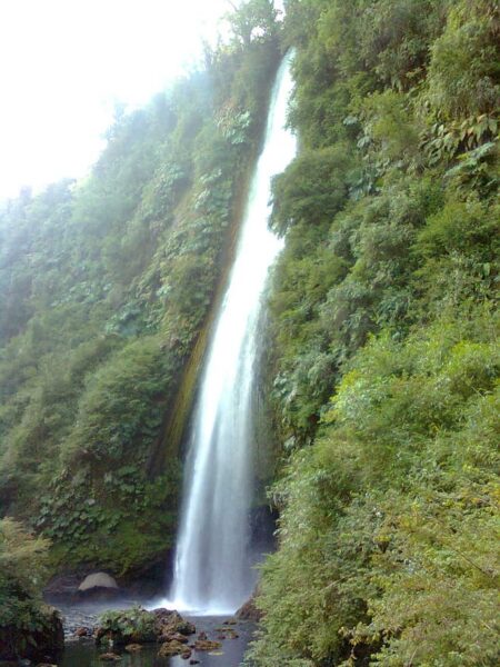 Hình nền thác nước cho điện thoại đẹp