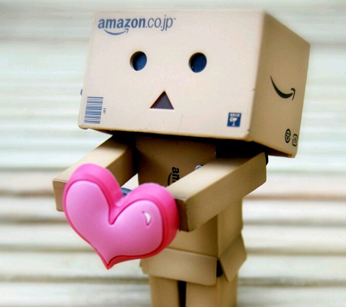 Hình người gỗ dễ thương