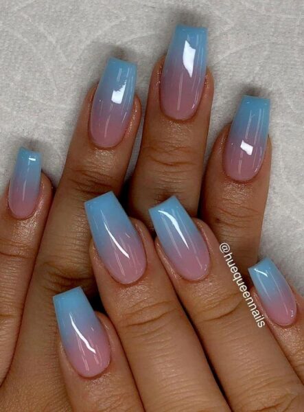 Màu nail ombre xanh phối hồng một cách độc đáo