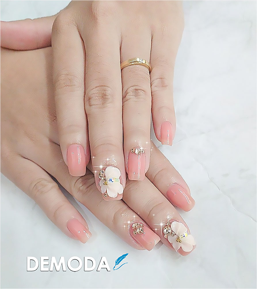 Ghim trên Nail đẹp cô dâu wedding nails làm móng cô dâu Hồ Chí Minh