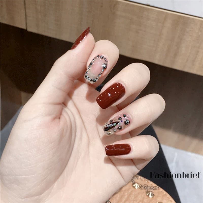 Những mẫu nail đẹp cho da ngăm bạn nên theo dõi Stylish nails designs Trendy nail design Luxury nails