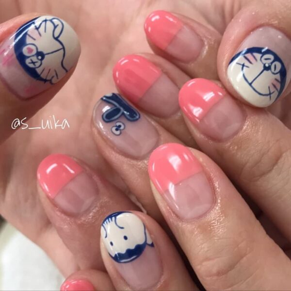 Mẫu nail Doraemon xanh hồng độc đáo