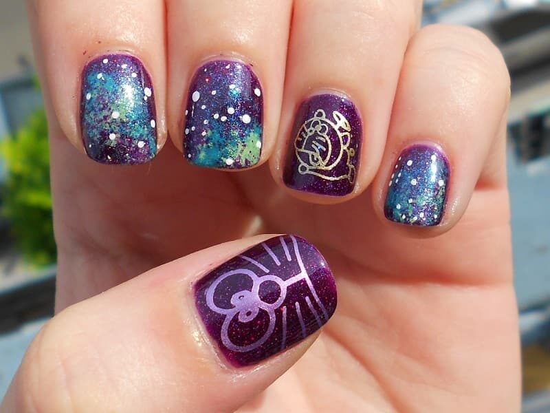 Mẫu nail hoạt hình mèo máy độc đáo