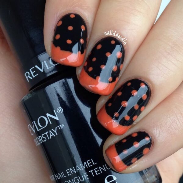 Mẫu nail móng ngắn đỏ đen