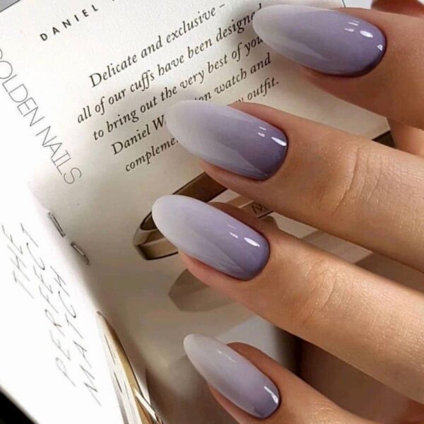 Mẫu nail Ombre màu tím