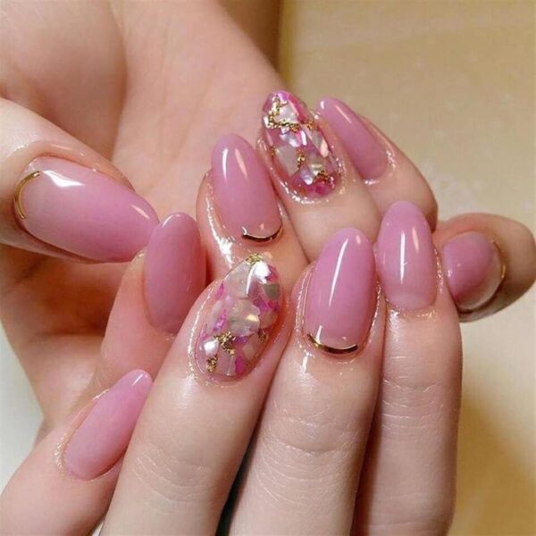 Mẫu nail sơn gel hồng cánh sen