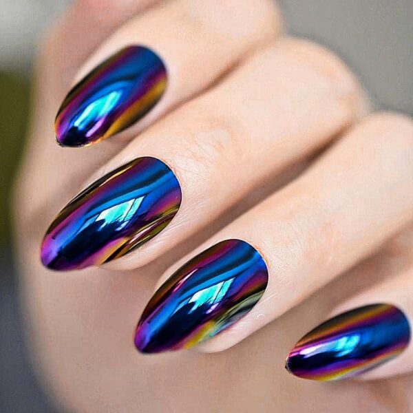 Mẫu nail tráng gương ánh xanh đơn giản