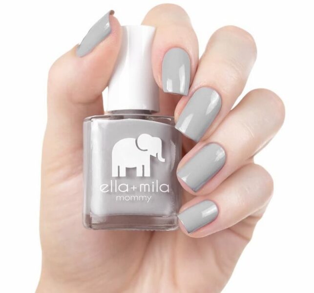 Mẫu nail xám đơn giản