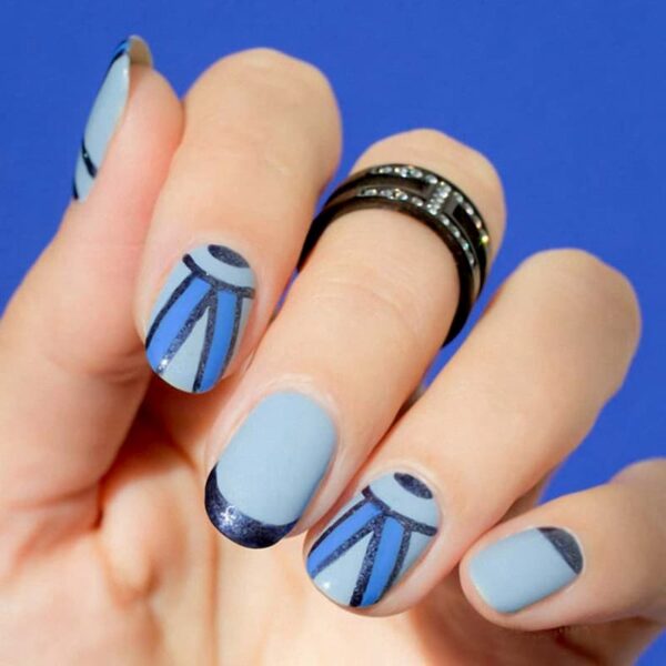 Mẫu nail xám móng tròn