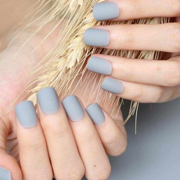 Mẫu nail xám móng vuông