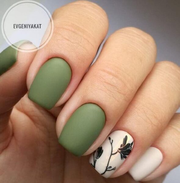 Mẫu nail xanh đen trắng