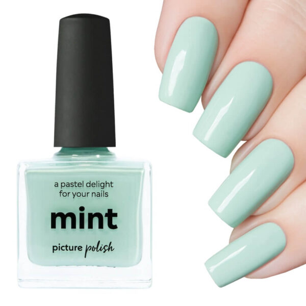 Màu sơn móng tay xanh mint cá tính