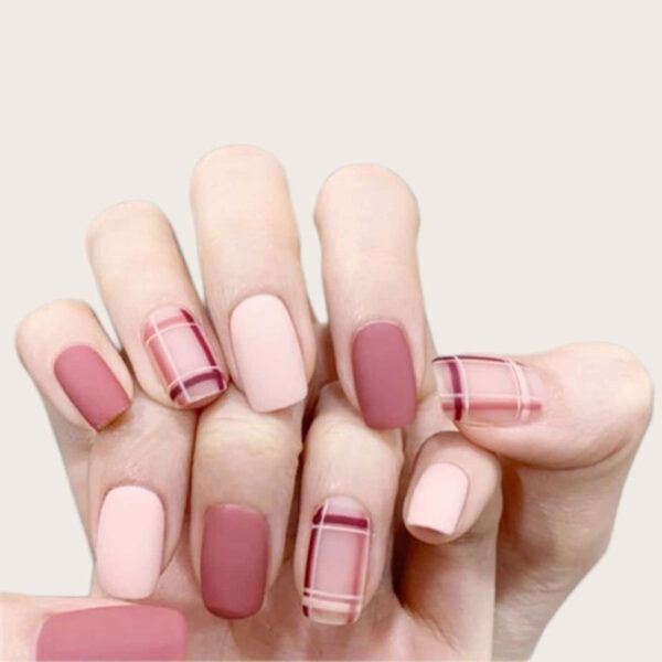 Nail sọc hồng đơn giản, đẹp nhẹ nhàng