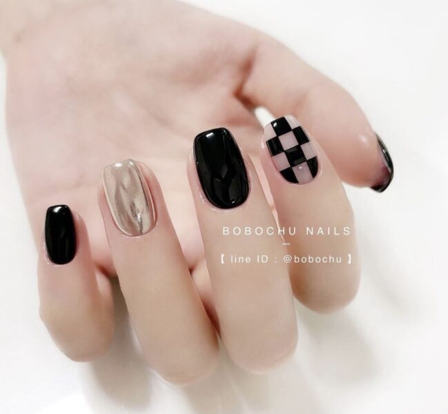 nail màu đen cute