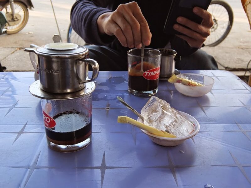 Ảnh cafe vỉa hè