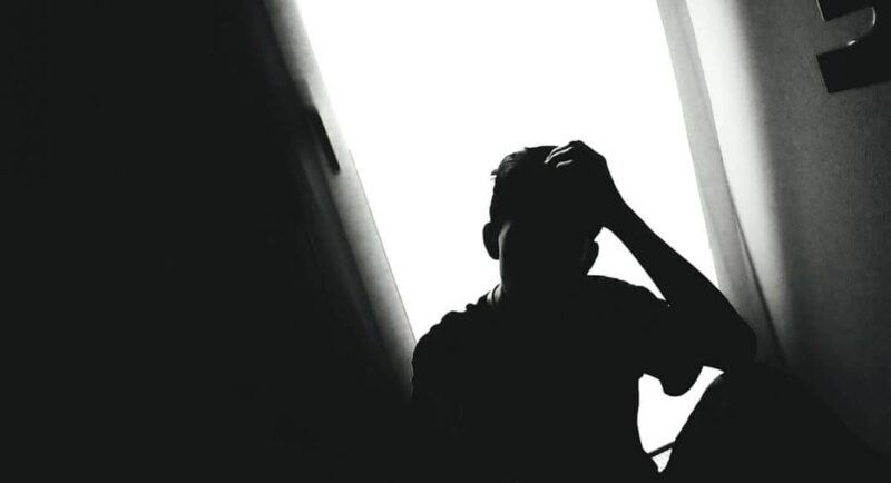 ảnh chán đời, bế tắc mệt mỏi rã rời