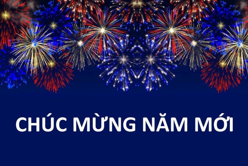 Ảnh chúc mừng năm mới nền xanh và pháo hoa