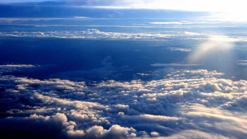 những đám mây đẹp trên bầu trời