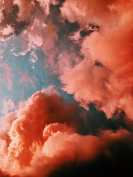 ảnh mây đỏ cam mới lạ