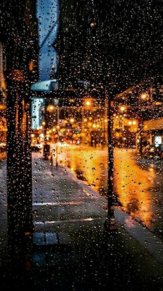 ảnh mưa rơi cực kì lãng mạn