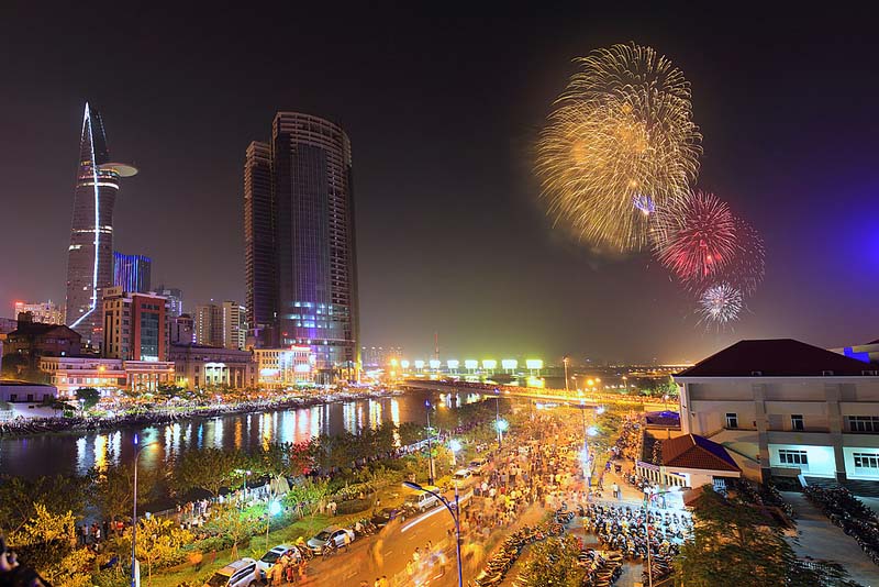 Ảnh Sài Gòn - đêm pháo hoa ngày lễ, Tết