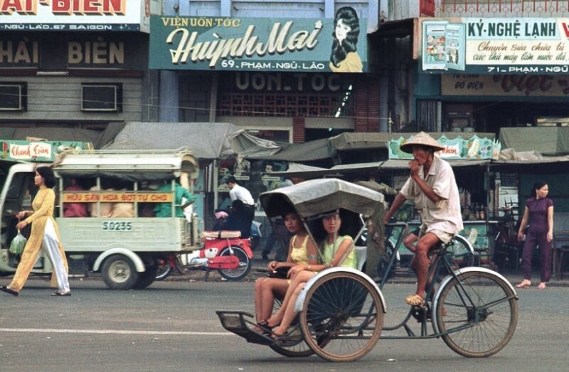 Ảnh Sài Gòn thời còn xích lô