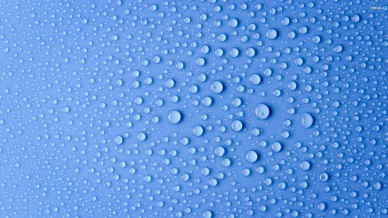 Background mưa đọng trên nền xanh