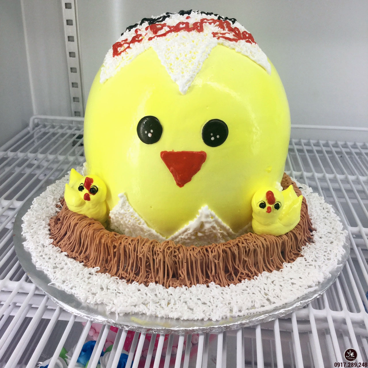 Bánh sinh nhật vẽ hình chú gà trống