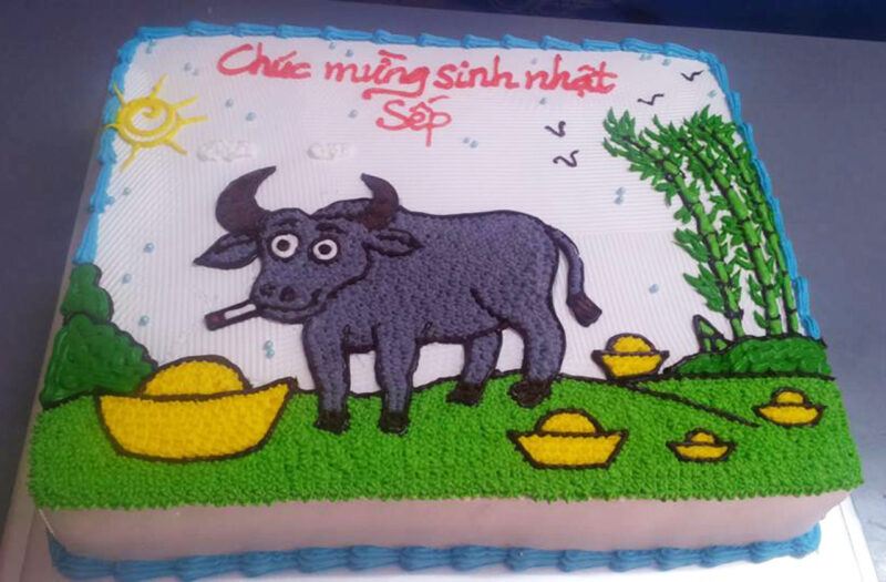 Bánh sinh nhật con trâu cho người tuổi Sửu đẹp giản dị