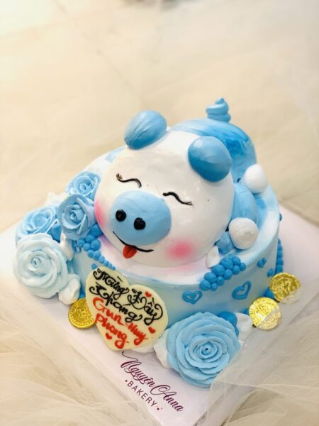 Bánh sinh nhật ngộ nghĩnh hình con Heo