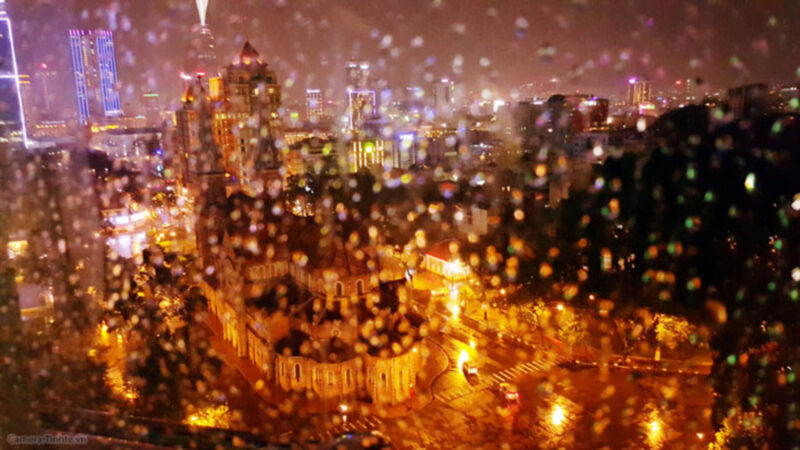Hình ảnh mưa đêm của thành phố