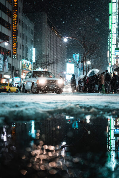 Hình ảnh phố đêm trời tuyết ấn tượng