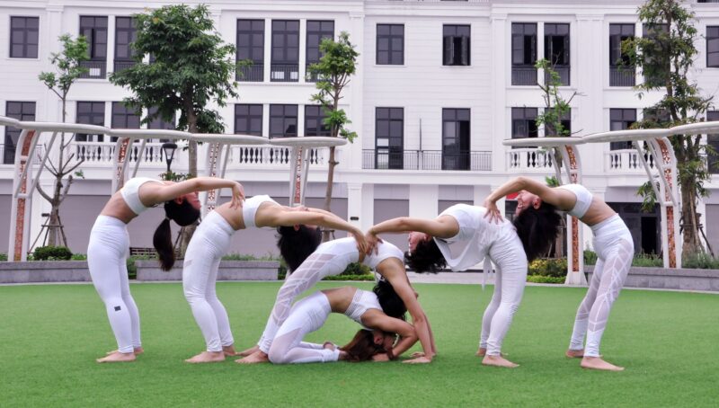 Hình ảnh Yoga nhóm đẹp nhất